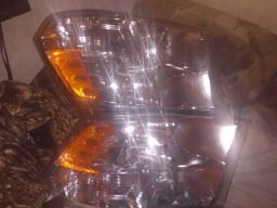 headlights 2500 ram 2019